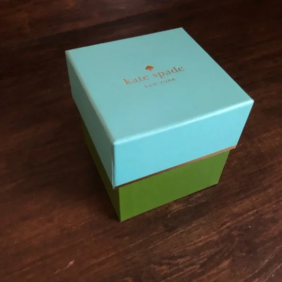 KATE SPADE Gold and Cream Watch with Tan Strap 💙 - Picture 6 of 9